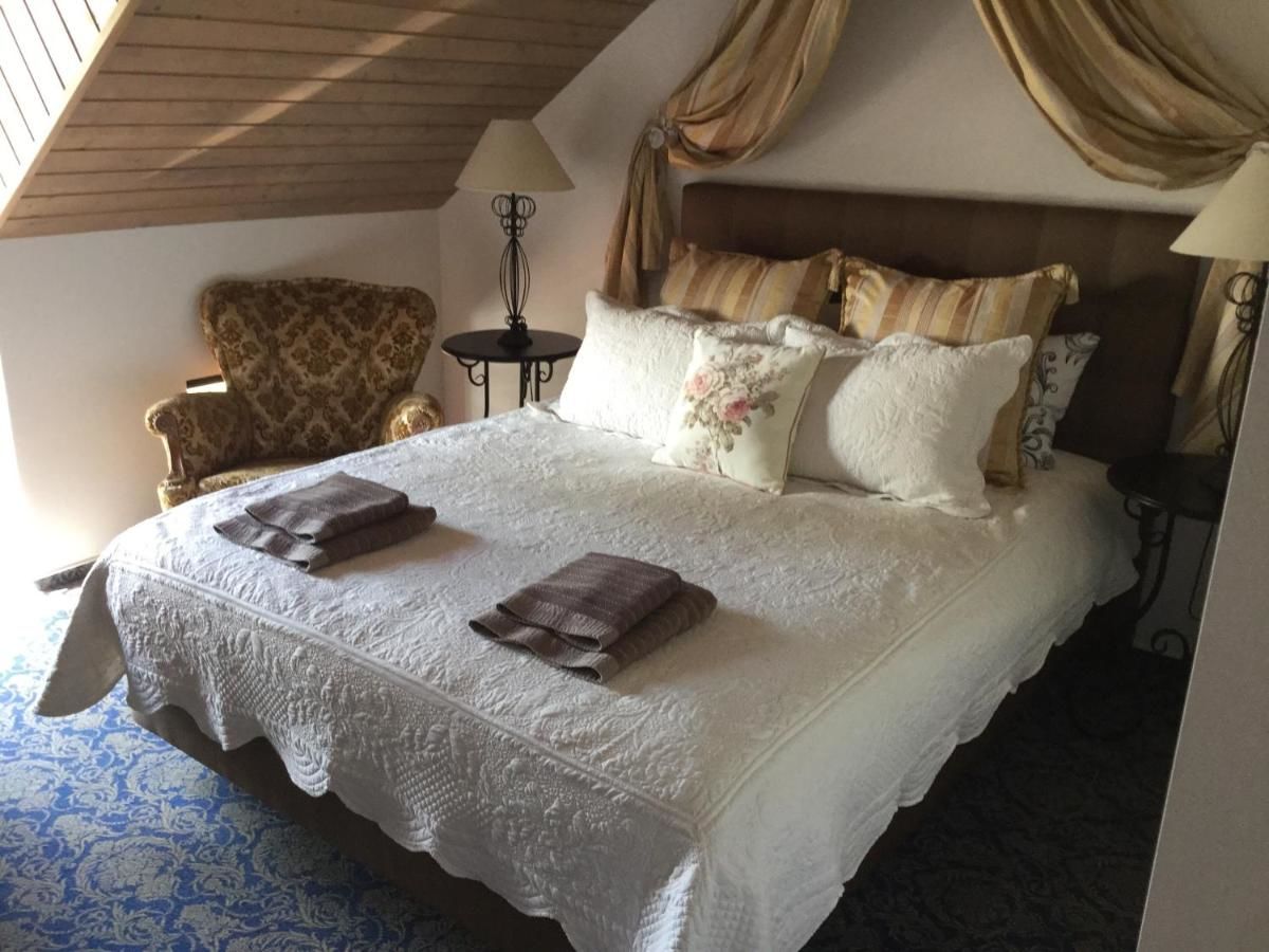 Отели типа «постель и завтрак» Rusne Villa Русне