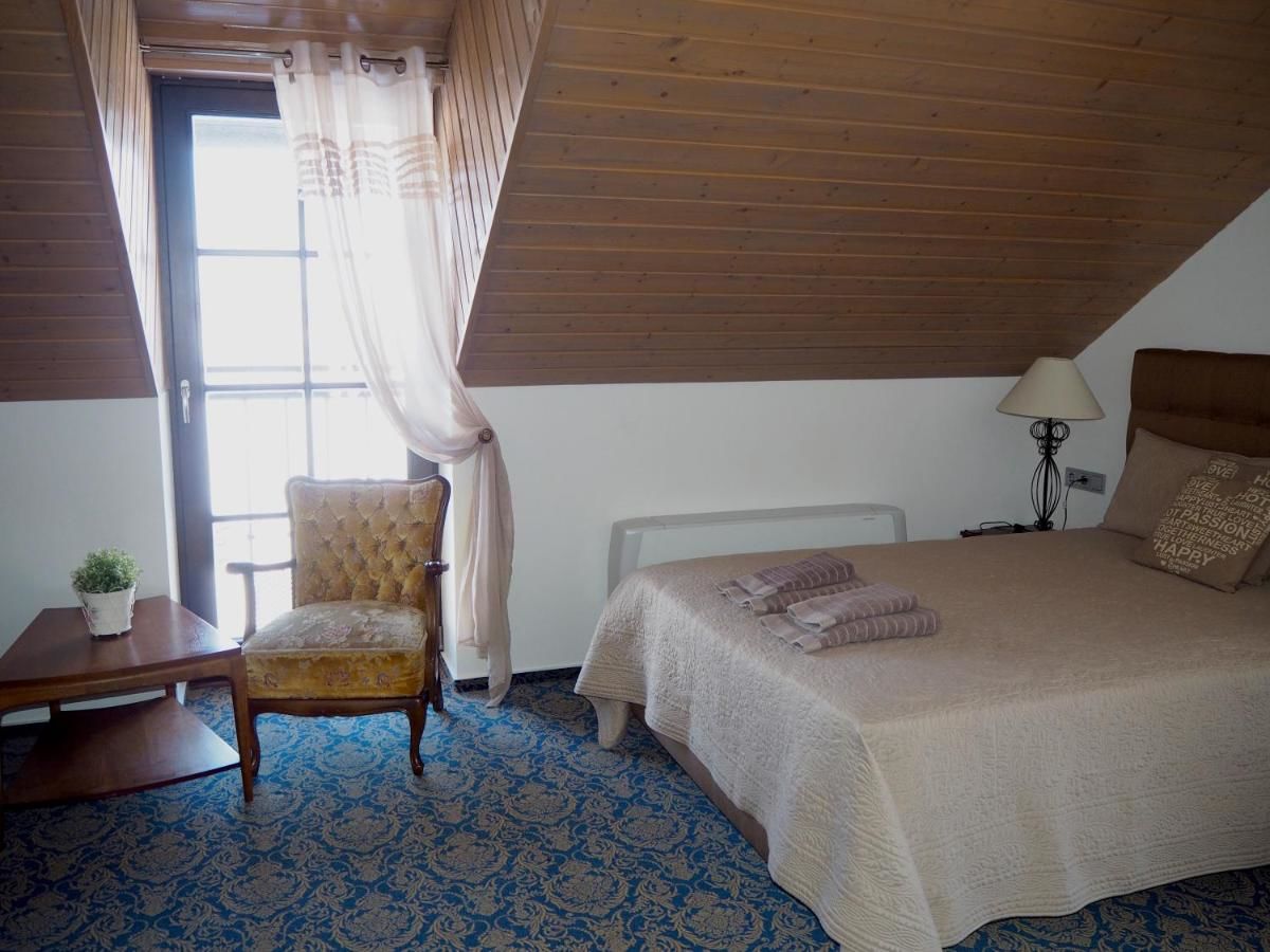 Отели типа «постель и завтрак» Rusne Villa Русне-32